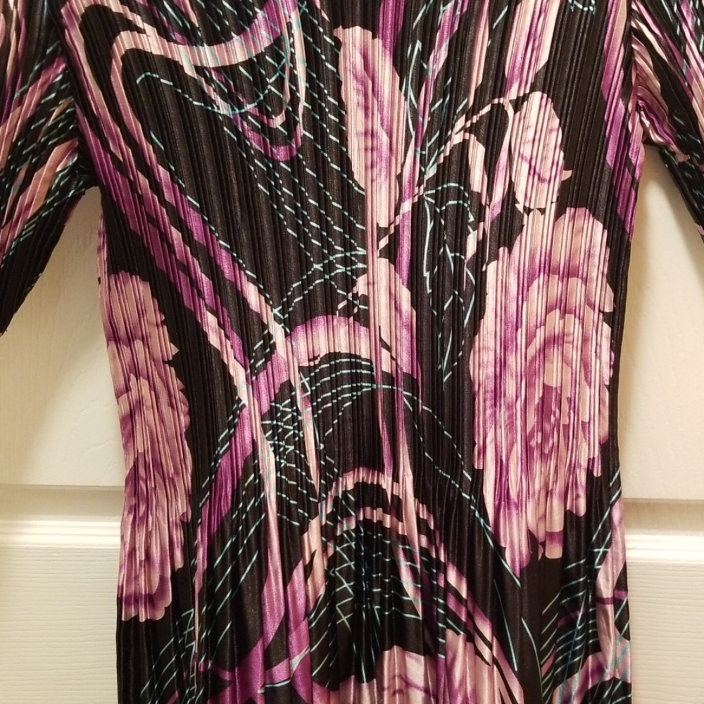 Tunic style shirt - Picture 3 of 3